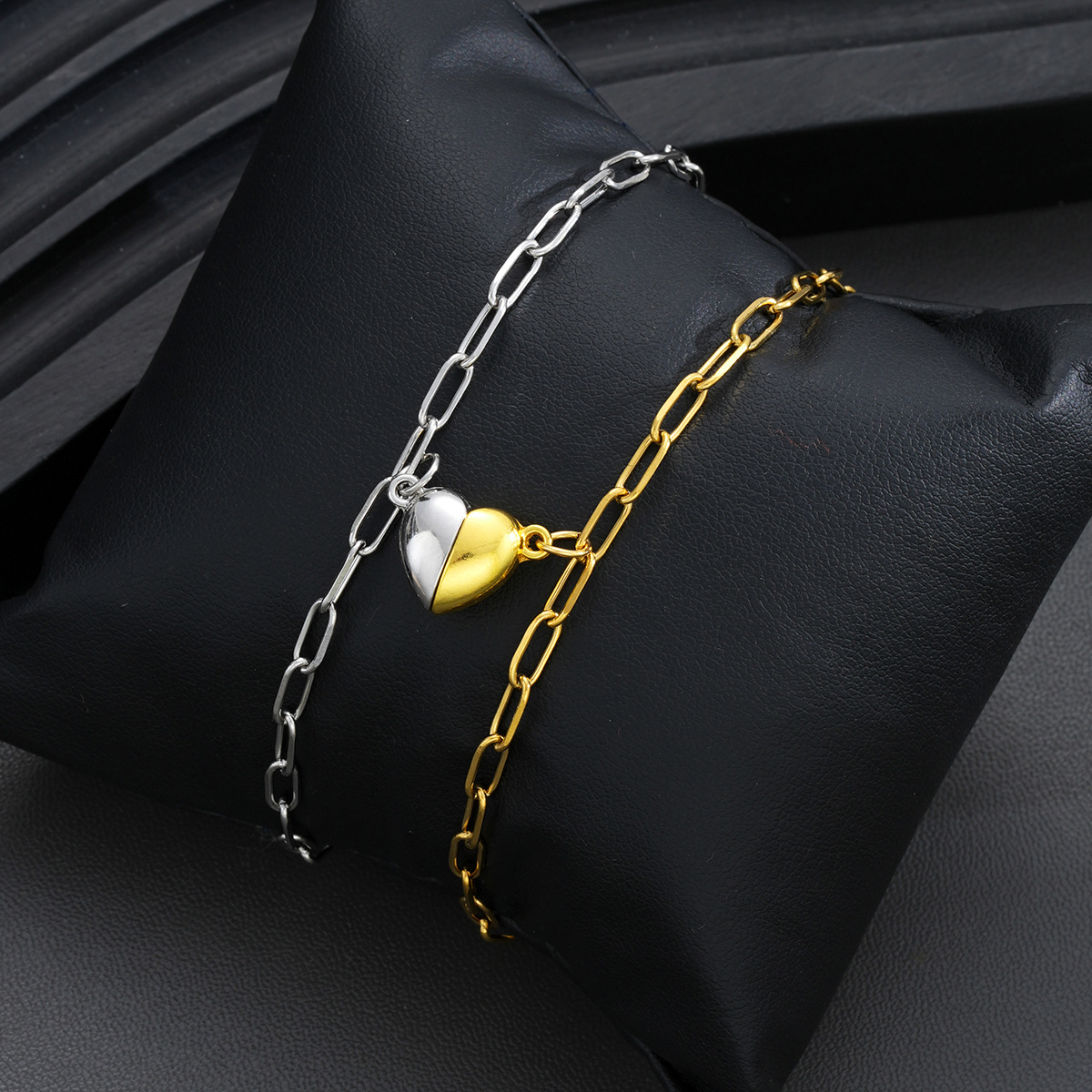 สร้อยข้อมือคู่รักแม่เหล็ก รูปห - Paperclip Magnetic Set บทวิจารณ์และราคา
