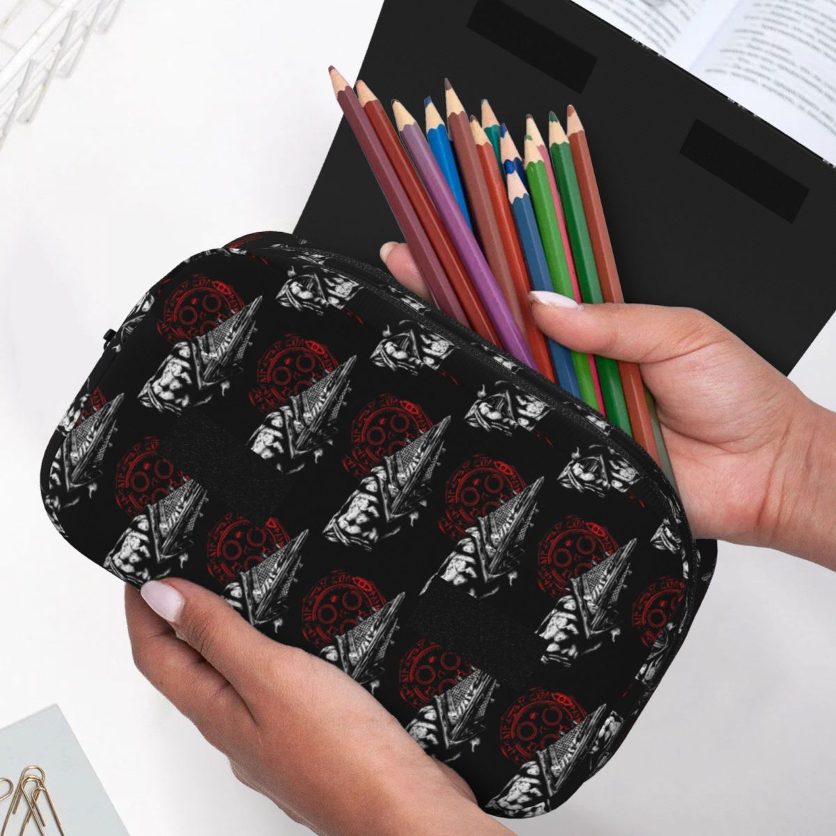 กล่องใส่ดินสอเกม Chain Link An - Stationery And Office Supply Chain บทวิจารณ์และราคา
